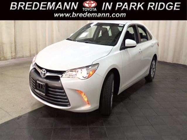 Toyota Camry 2017 photo 17